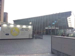 UMEKITA SHOP HALLの真横